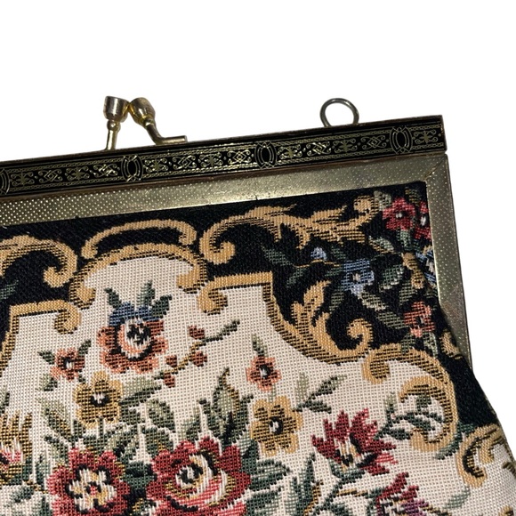 Vintage 1950’s Floral Petite-Point Snap Clutch Tapestry Embroidery Pattern Metal - Picture 3 of 14